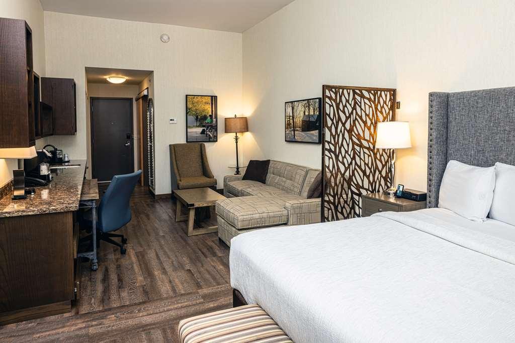 Best Western Plus Franciscan Square Inn & Suites Steubenville Oda fotoğraf